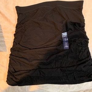 Black Gap skirt! Never worn!